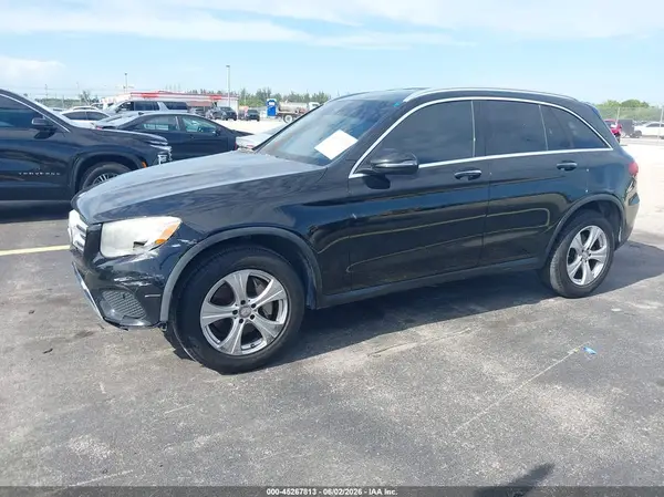 WDC0G4JB7HF137099 2017 MERCEDES-BENZ GLC - Image 2