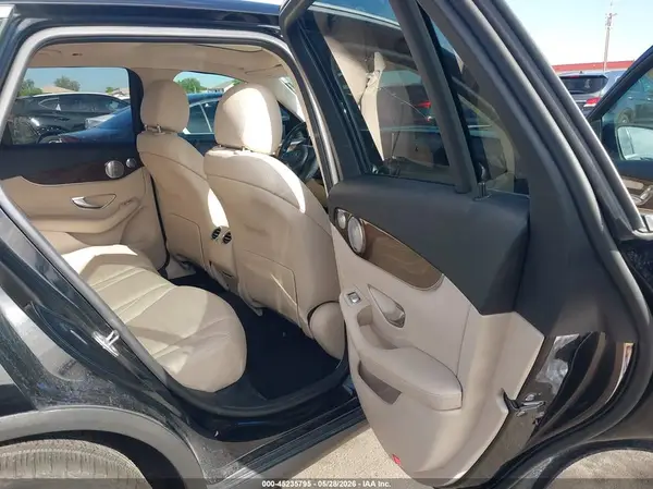 WDC0G4JB7HF140455 2017 MERCEDES-BENZ GLC - Image 8