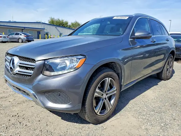 WDC0G4JB7HF160818 2017 MERCEDES-BENZ GLC - Image 1