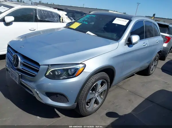 WDC0G4JB7HF177683 2017 MERCEDES-BENZ GLC - Image 2