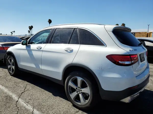 WDC0G4JB7HF231631 2017 MERCEDES-BENZ GLC - Image 2