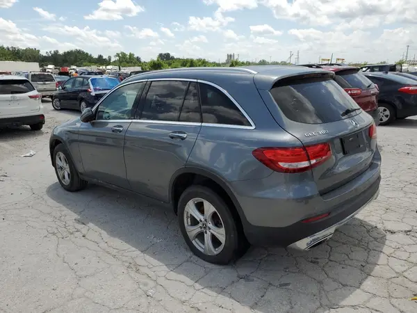 WDC0G4JB7HV009063 2017 MERCEDES-BENZ GLC - Image 2