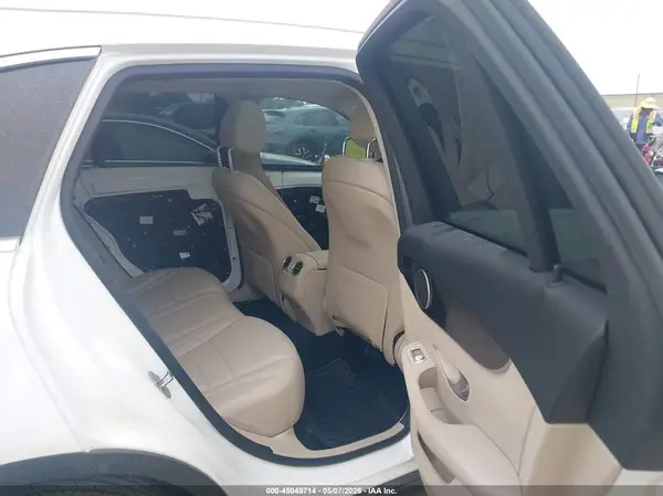 WDC0G4JB7HV011122 2017 MERCEDES-BENZ GLC - Image 8