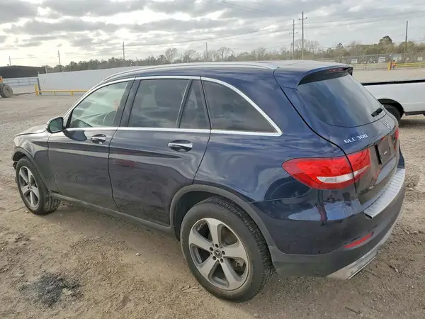 WDC0G4JB7HV011749 2017 MERCEDES-BENZ GLC - Image 2