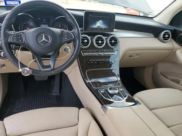 WDC0G4JB7HV011749 2017 MERCEDES-BENZ GLC - Image 8