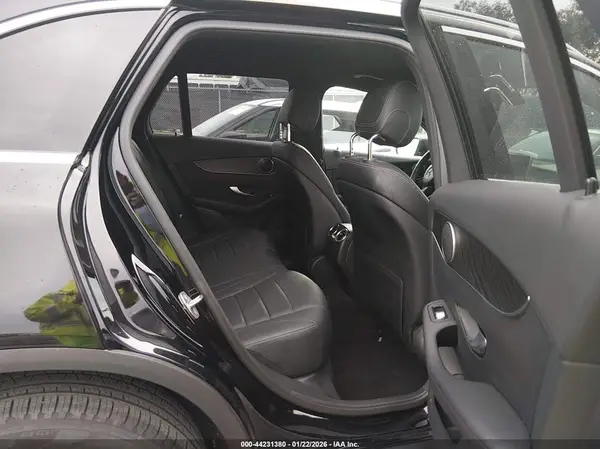 WDC0G4JB7HV011914 2017 MERCEDES-BENZ GLC - Image 8