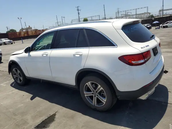 WDC0G4JB7JV020392 2018 MERCEDES-BENZ GLC - Image 2