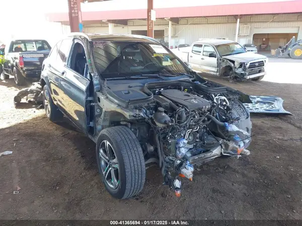 WDC0G4JB7JV021686 2018 MERCEDES-BENZ GLC - Image 1