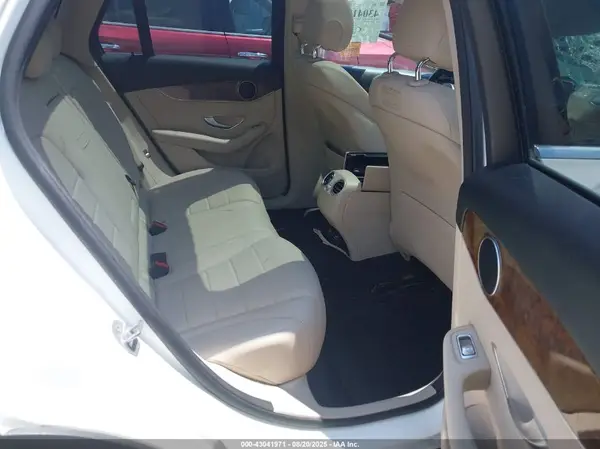 WDC0G4JB7JV023275 2018 MERCEDES-BENZ GLC - Image 8