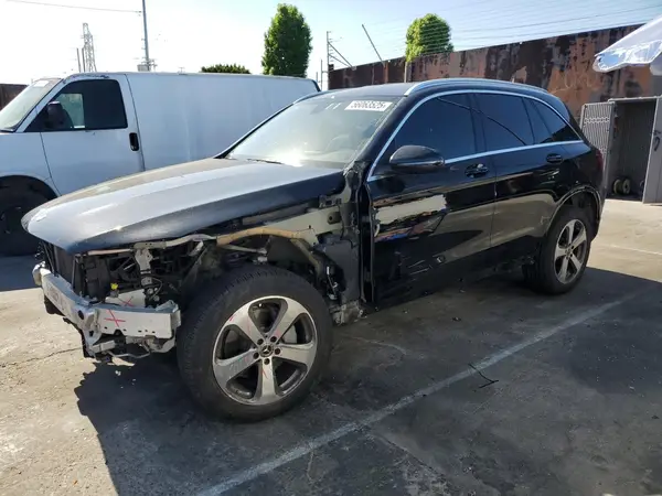 WDC0G4JB7JV027164 2018 MERCEDES-BENZ GLC - Image 1