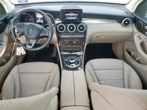WDC0G4JB7JV097554 2018 MERCEDES-BENZ GLC - Image 8
