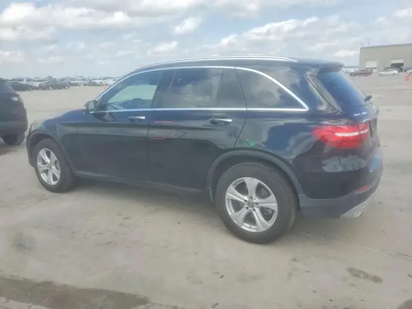 WDC0G4JB7JV102235 2018 MERCEDES-BENZ GLC - Image 2