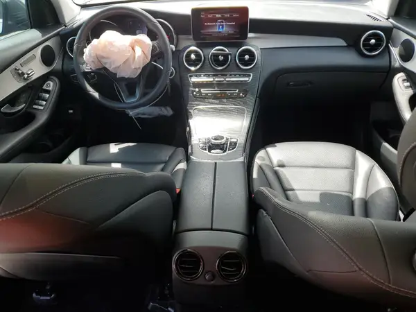 WDC0G4JB7K1001074 2019 MERCEDES-BENZ GLC - Image 8