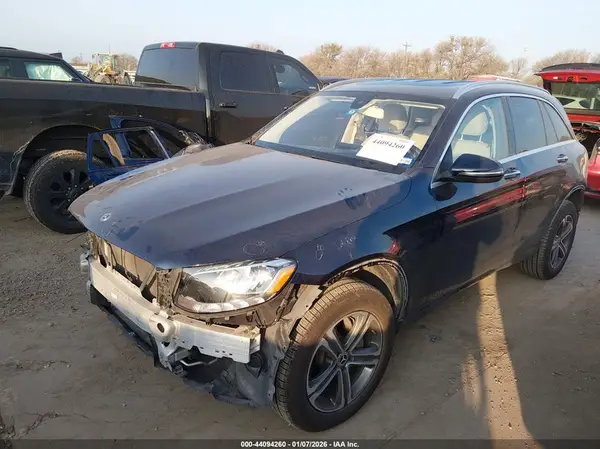WDC0G4JB7K1004878 2019 MERCEDES-BENZ GLC - Image 2