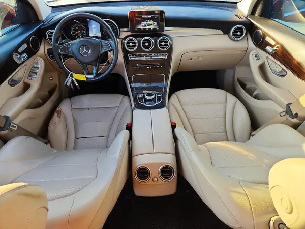 WDC0G4JB7KF591649 2019 MERCEDES-BENZ GLC - Image 8