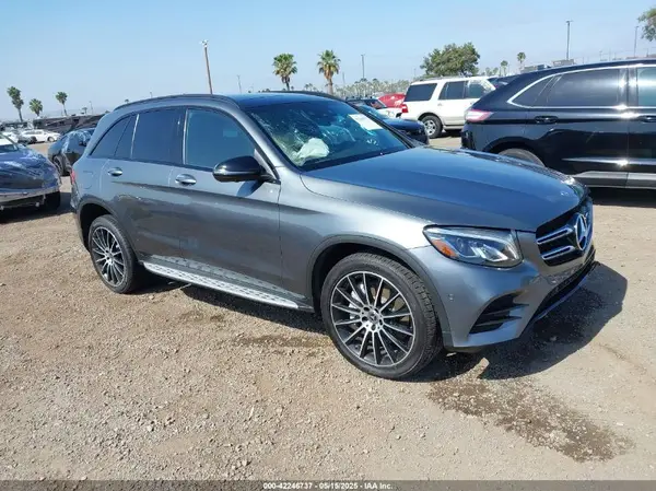 WDC0G4JB7KF600401 2019 MERCEDES-BENZ GLC - Image 1