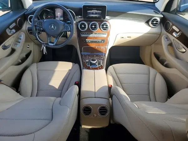 WDC0G4JB7KF670805 2019 MERCEDES-BENZ GLC - Image 8