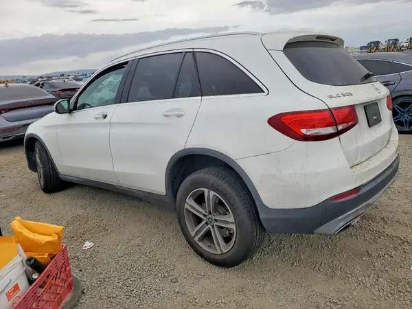 WDC0G4JB7KV132434 2019 MERCEDES-BENZ GLC - Image 2