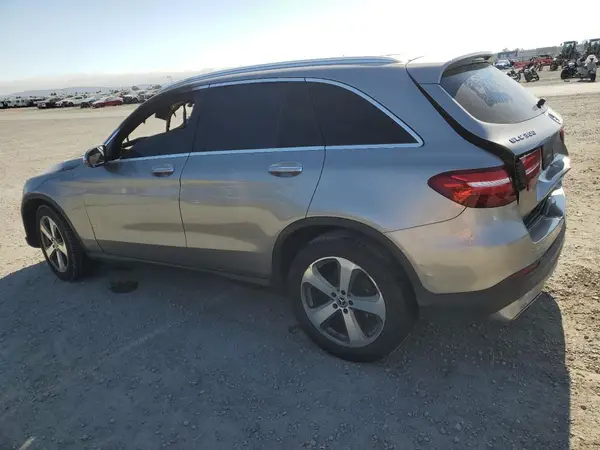 WDC0G4JB7KV140775 2019 MERCEDES-BENZ GLC - Image 2