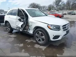 WDC0G4JB7KV172805 2019 MERCEDES-BENZ GLC