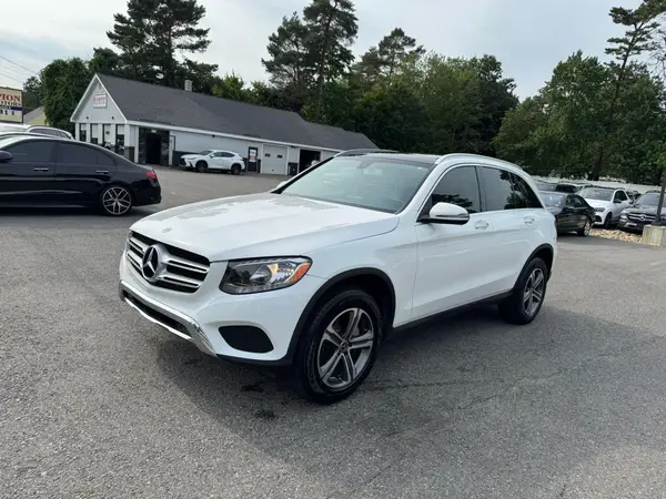 WDC0G4JB7KV177437 2019 MERCEDES-BENZ GLC - Image 2