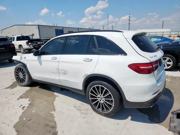 WDC0G4JB7KV179639 2019 MERCEDES-BENZ GLC - Image 2