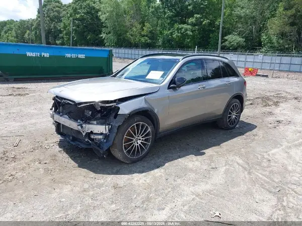 WDC0G4JB7KV184212 2019 MERCEDES-BENZ GLC - Image 2