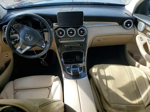WDC0G4JB8GF005709 2016 MERCEDES-BENZ GLC - Image 8