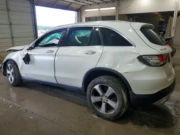 WDC0G4JB8GF006603 2016 MERCEDES-BENZ GLC - Image 2