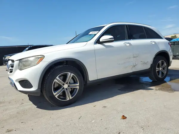 WDC0G4JB8GF010263 2016 MERCEDES-BENZ GLC - Image 1