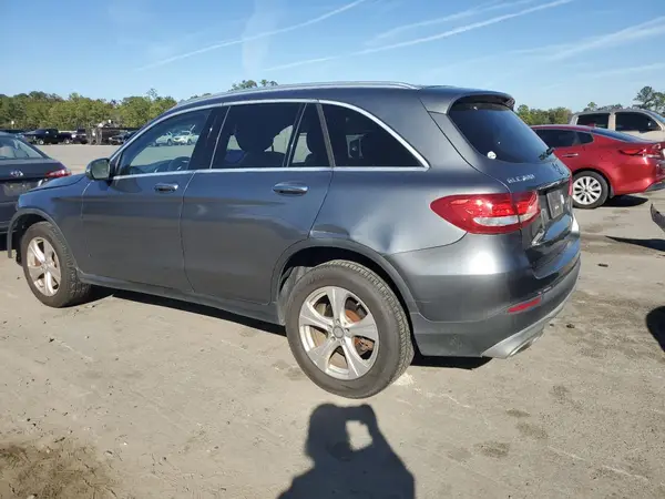 WDC0G4JB8GF023806 2016 MERCEDES-BENZ GLC - Image 2