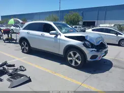 WDC0G4JB8GF048575 2016 MERCEDES-BENZ GLC
