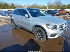 WDC0G4JB8GF051217 2016 MERCEDES-BENZ GLC