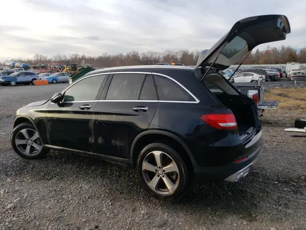 WDC0G4JB8GF055963 2016 MERCEDES-BENZ GLC - Image 2