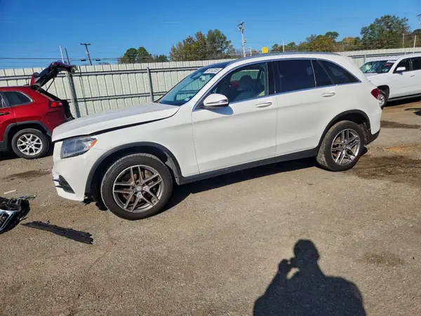 WDC0G4JB8GF078594 2016 MERCEDES-BENZ GLC - Image 1