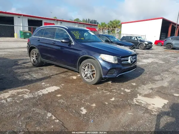 WDC0G4JB8GF084119 2016 MERCEDES-BENZ GLC - Image 1