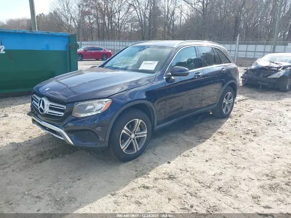 WDC0G4JB8GF103560 2016 MERCEDES-BENZ GLC - Image 2