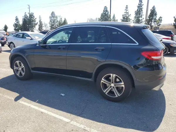 WDC0G4JB8GF113893 2016 MERCEDES-BENZ GLC - Image 2
