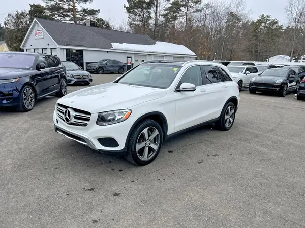 WDC0G4JB8HF153778 2017 MERCEDES-BENZ GLC - Image 2