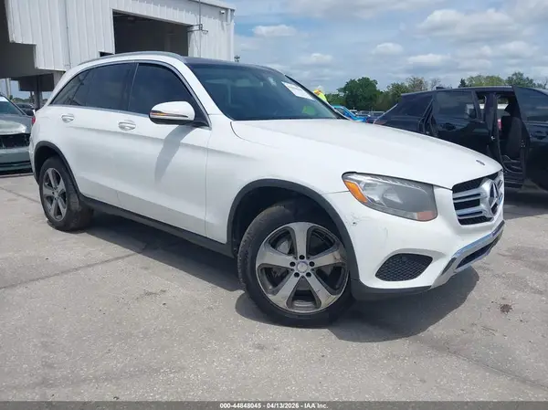 WDC0G4JB8HF166563 2017 MERCEDES-BENZ GLC - Image 1