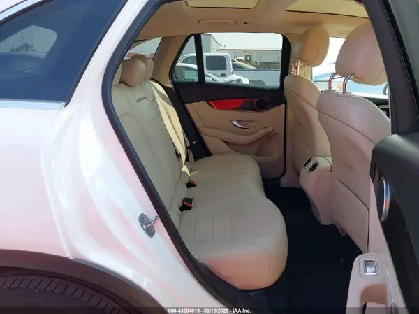 WDC0G4JB8HF167597 2017 MERCEDES-BENZ GLC - Image 8