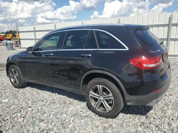 WDC0G4JB8HF176607 2017 MERCEDES-BENZ GLC - Image 2