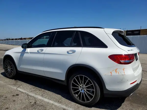 WDC0G4JB8JF361052 2018 MERCEDES-BENZ GLC - Image 2