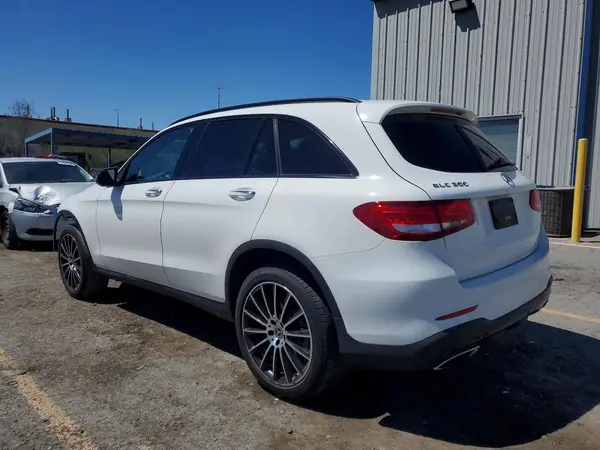 WDC0G4JB8JV014231 2018 MERCEDES-BENZ GLC - Image 2