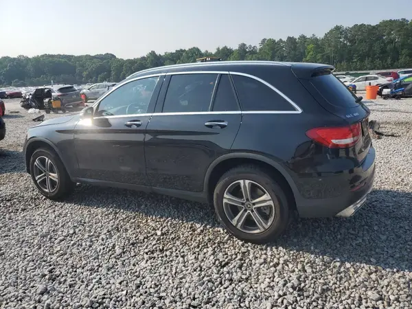 WDC0G4JB8JV037556 2018 MERCEDES-BENZ GLC - Image 2