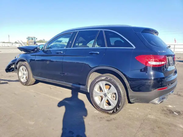 WDC0G4JB8JV058648 2018 MERCEDES-BENZ GLC - Image 2