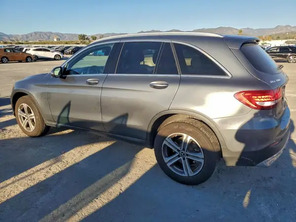 WDC0G4JB8JV064059 2018 MERCEDES-BENZ GLC - Image 2