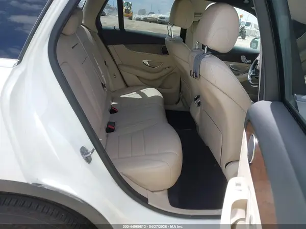 WDC0G4JB8JV071464 2018 MERCEDES-BENZ GLC - Image 8