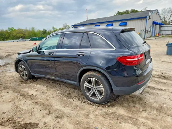 WDC0G4JB8JV080035 2018 MERCEDES-BENZ GLC - Image 2