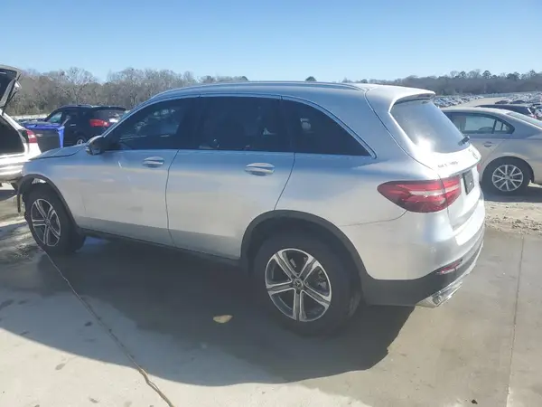 WDC0G4JB8JV095862 2018 MERCEDES-BENZ GLC - Image 2